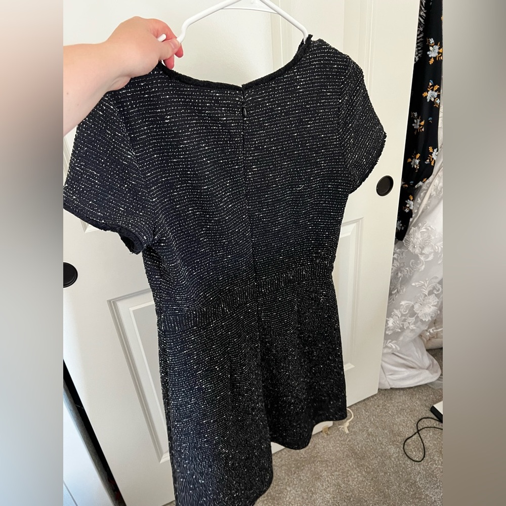 Brand new loft dress. Worn once or twice. Will consider appropriate offers